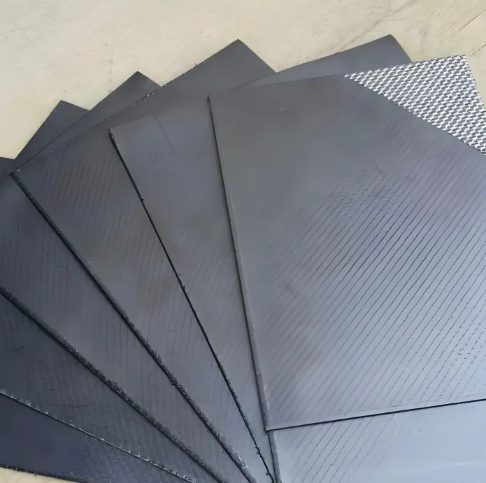 Flexible graphite sheet for high-temperature gasket manufacturing