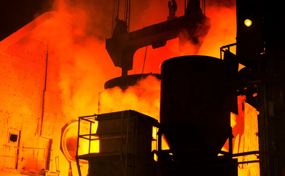 Metal ingot casting for graphite molds continuous casting.