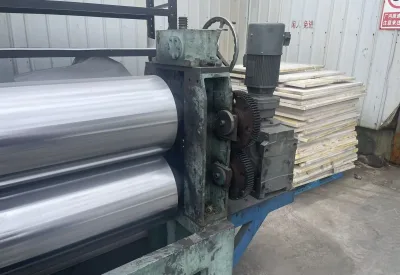 Heavy-Duty Industrial Calendering Machine